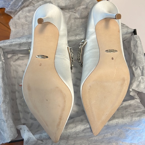 Badgley Mischka Theory Pumps - Picture 7 of 14